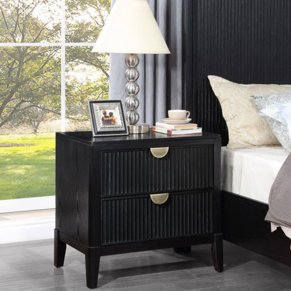 BROOKMEAD 5-piece Upholstered Queen Bedroom Set Black