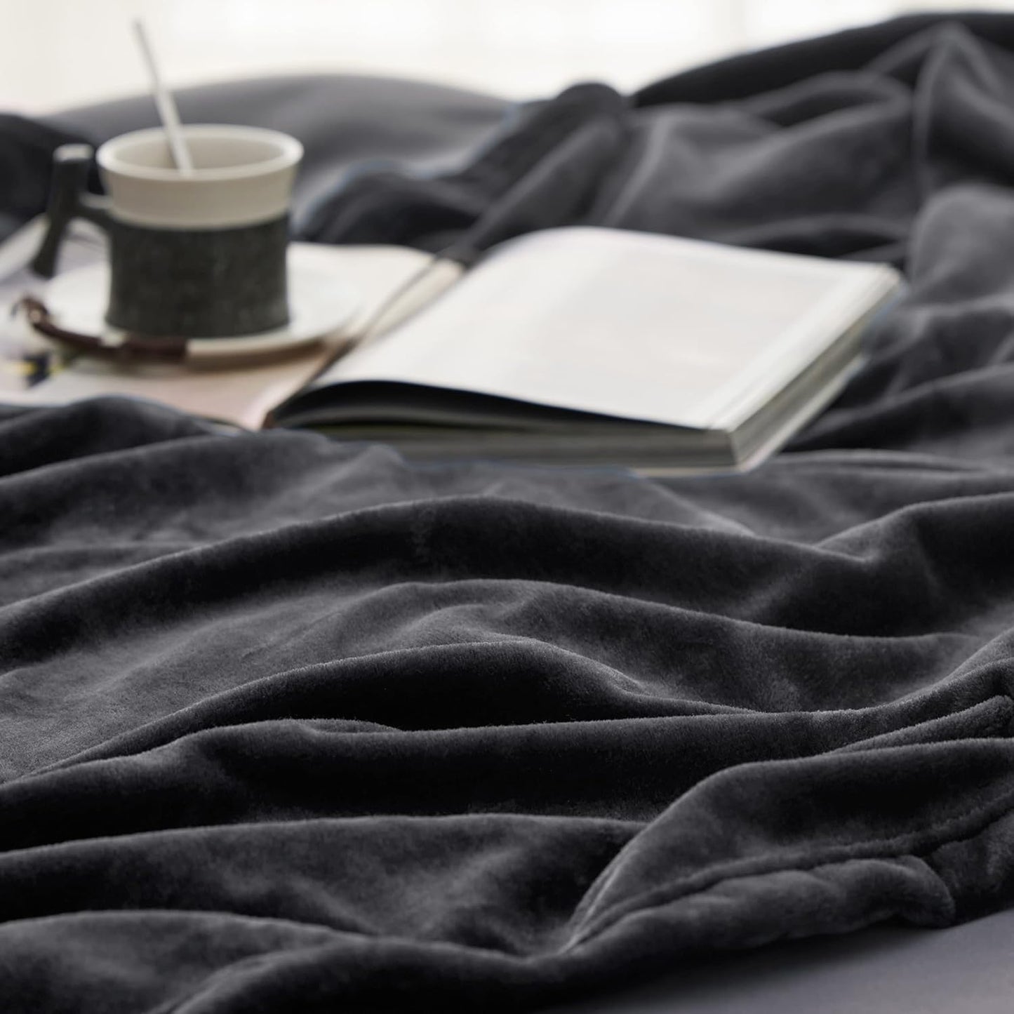 RISA Soft Fleece Blanket Charcoal