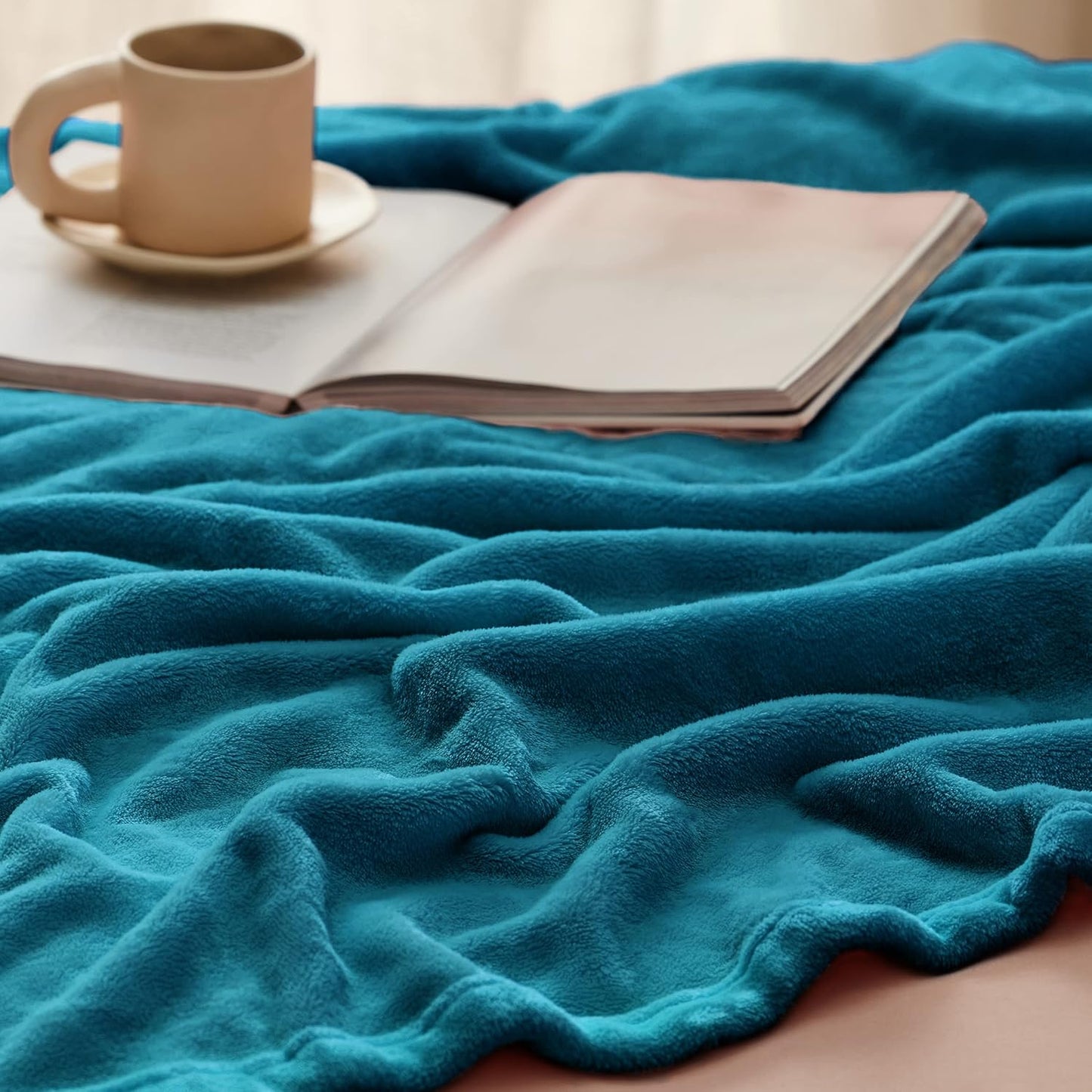 RISA Soft Fleece Blanket Teal Blue