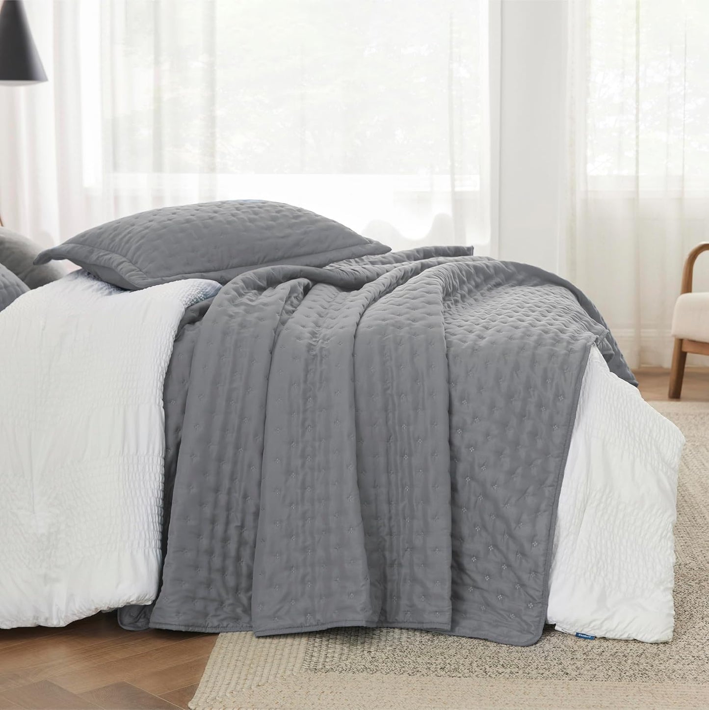 VERN Lightweight Extra Long Quilt Set Grey